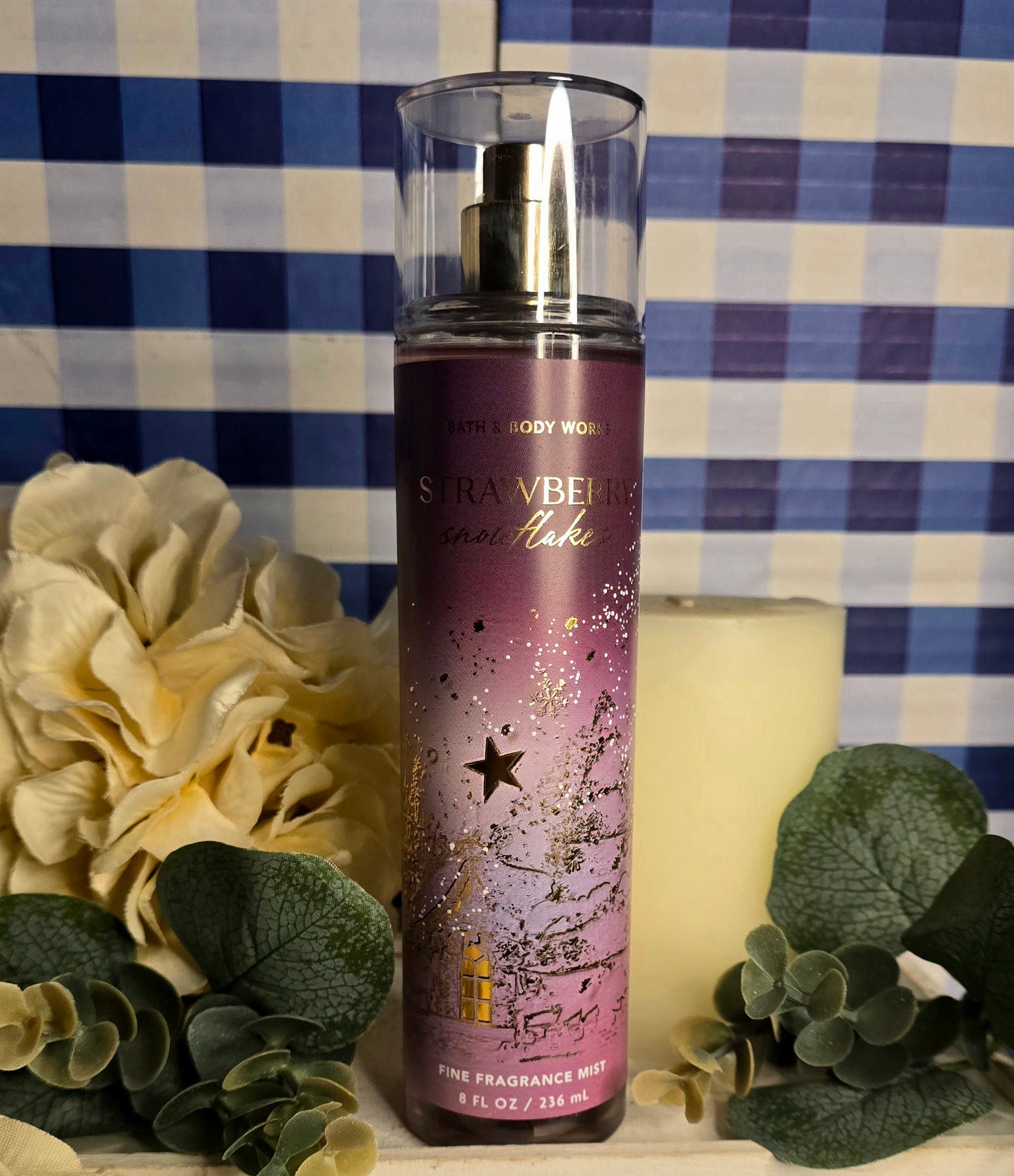 Welcome!
New Arrival - Bath & Body Works
Strawberry Snowflakes-Fine Fragrance Body Mist 8 fl oz
What it smells like: a fluffy, fruity flurry.
Fragrance notes: juicy strawberry, whipped cream and iced bergamot.