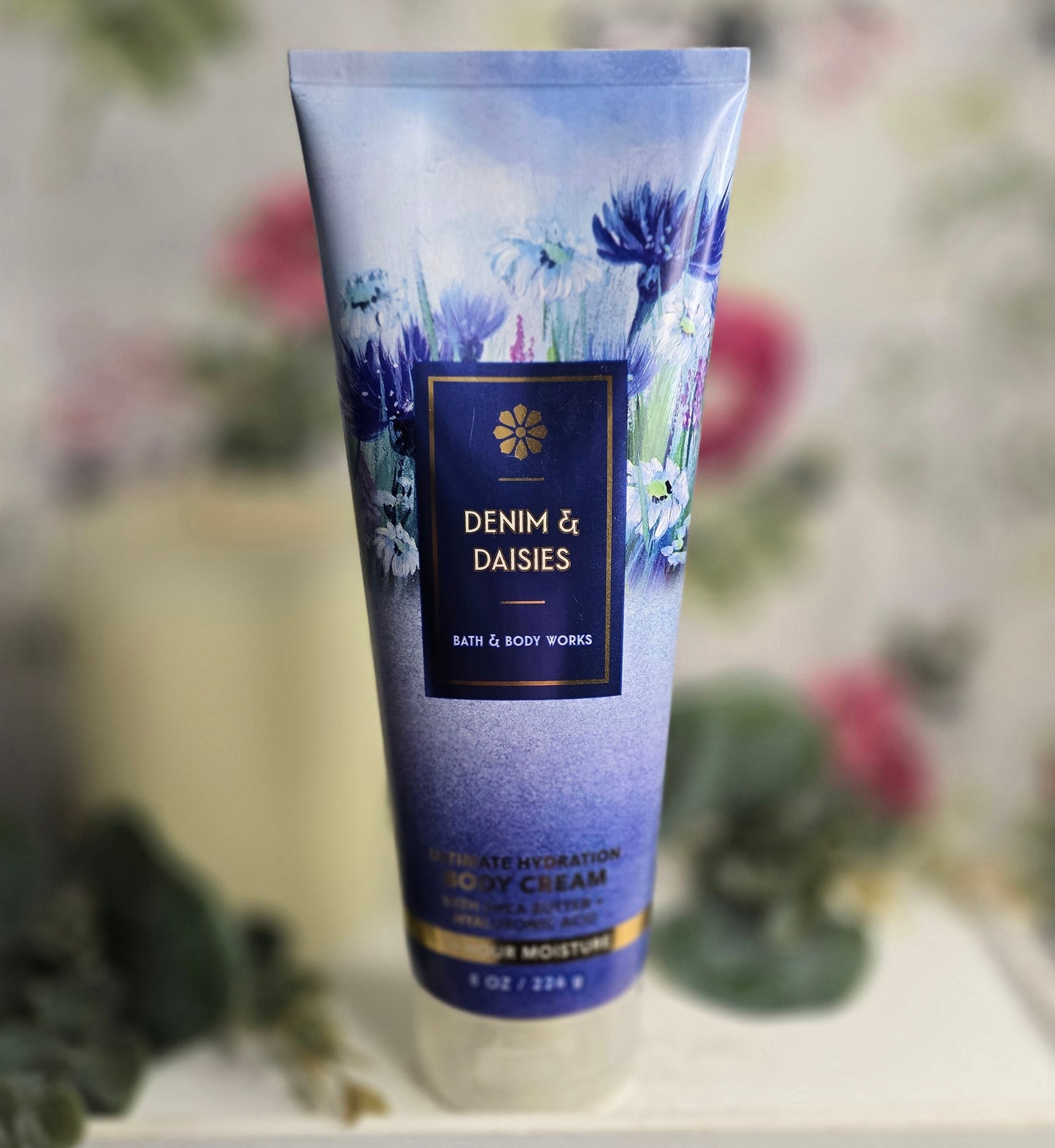 New Denim and Daisies Ultimate Hydration Body Cream by Bath and Body Works 8 fl oz