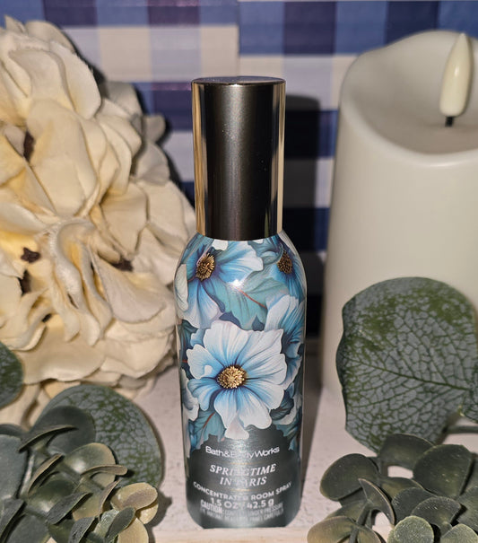 New Bath & Body Works Springtime In Paris Concentrated Room Spray